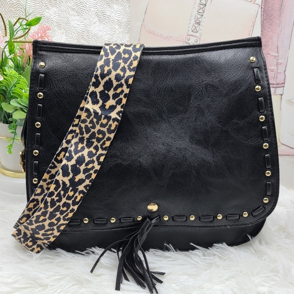 Handbags - Vegan Saddle Crossbody Bag
